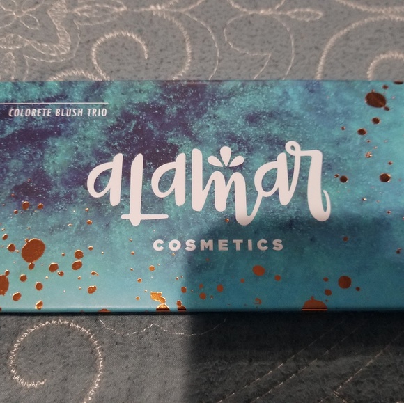 Alamar Blush Trio - Picture 2 of 3